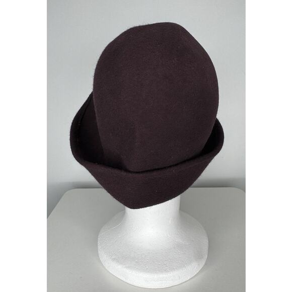 1970s–1980s New York Hat Co Brown Wool Felt Asymmetrical Cloche Hat main image 4